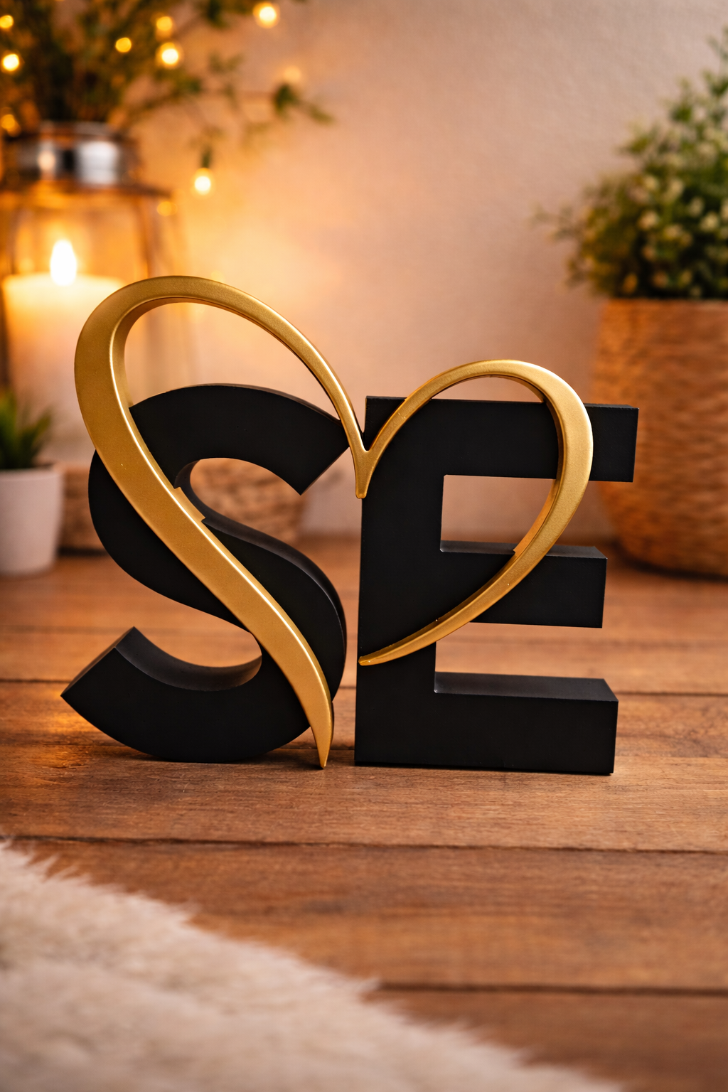 Personalisierbares Buchstaben-Dekor mit Herz