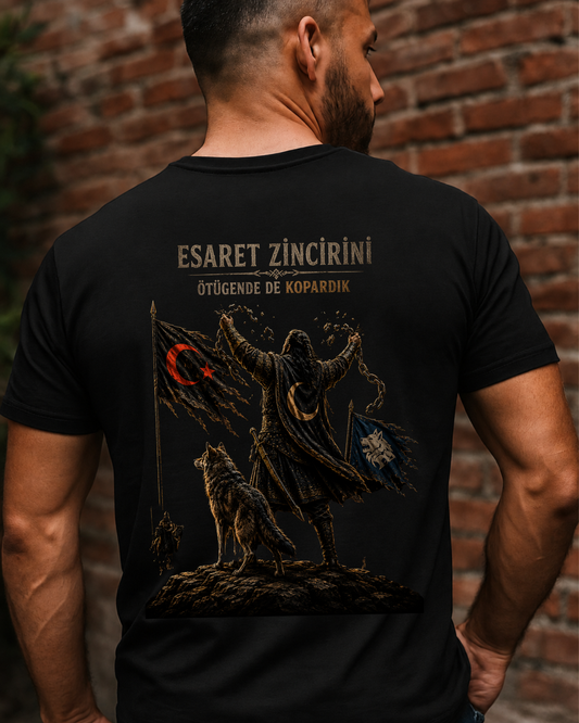 T-Shirt mit kurzem Arm - Esaret zinciri