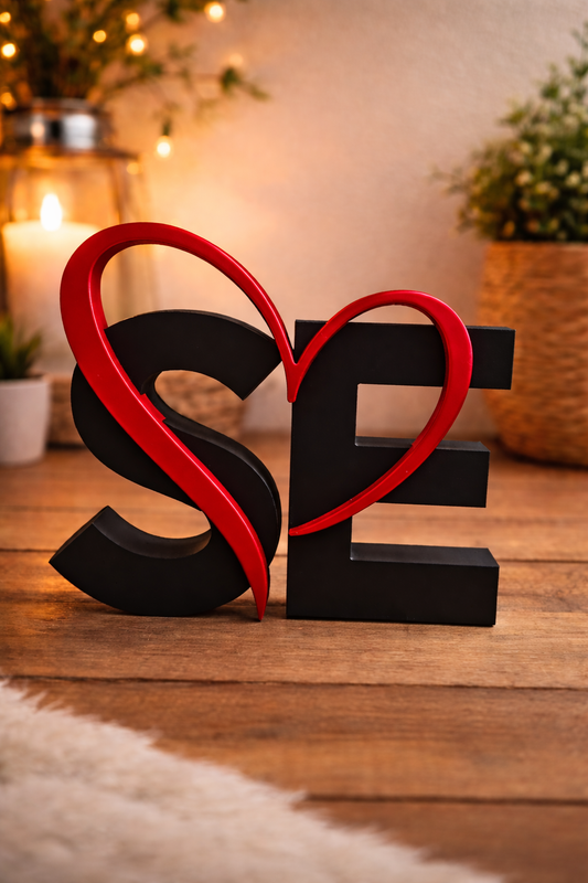 Personalisierbares Buchstaben-Dekor mit Herz