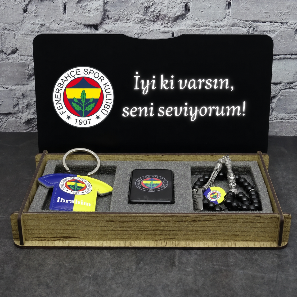 İstenen metin ile kişiselleştirilmiş Tesbih hediye seti Fenerbahce