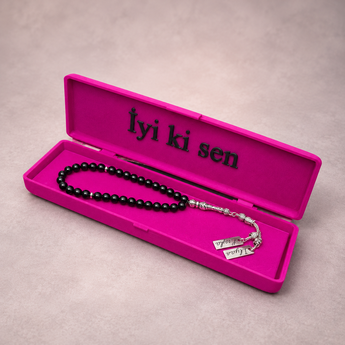 Namen Tesbih personalisiert aus Naturstein mit Pink Box